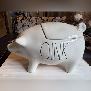 Rae Dunn Artisan Collection Pig Cookie Jar